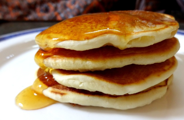 Homemade Eggless Pancakes